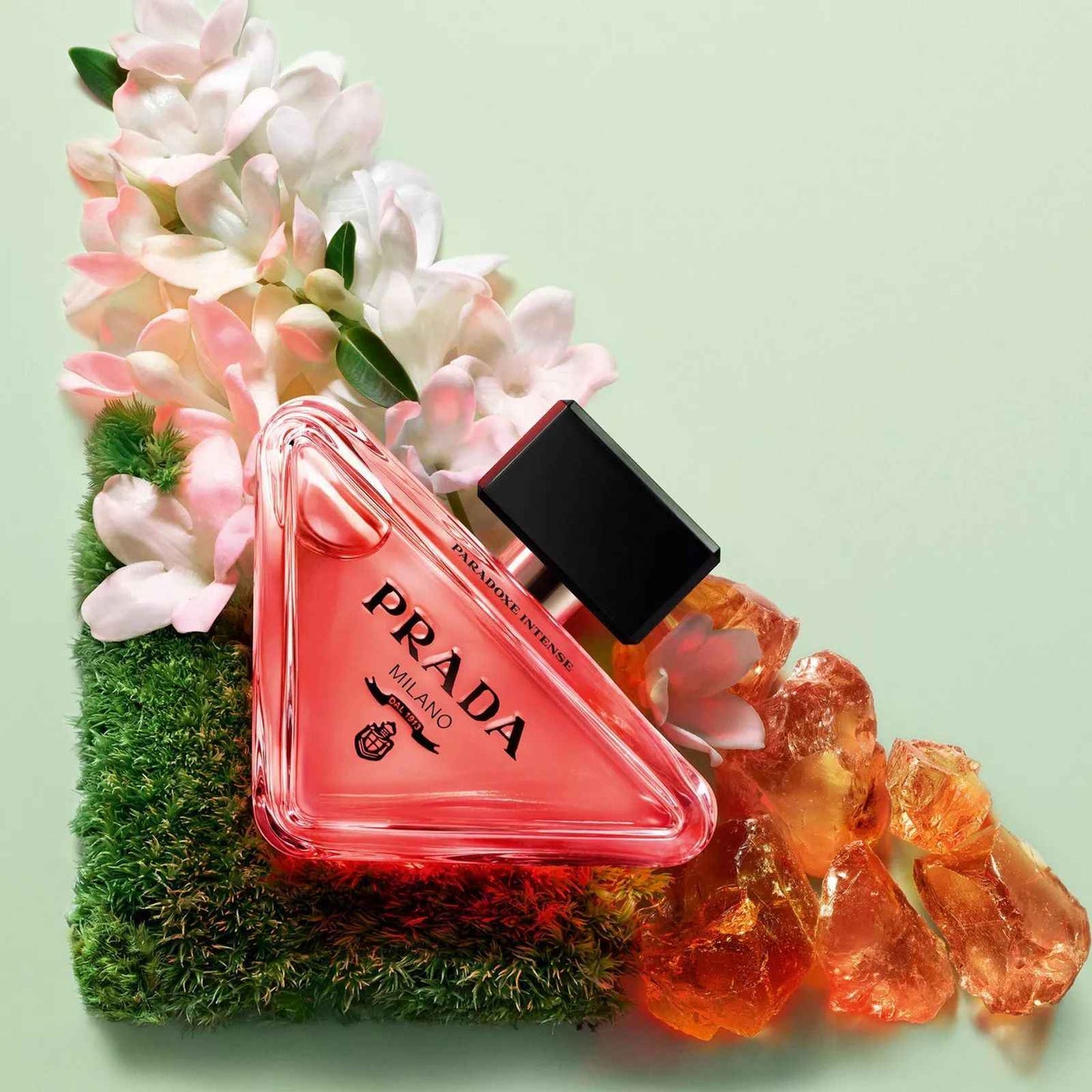 Prada Paradoxe Intense Perfume 3.0oz - Indulge in Captivating Luxury for an Unforgettable Experience